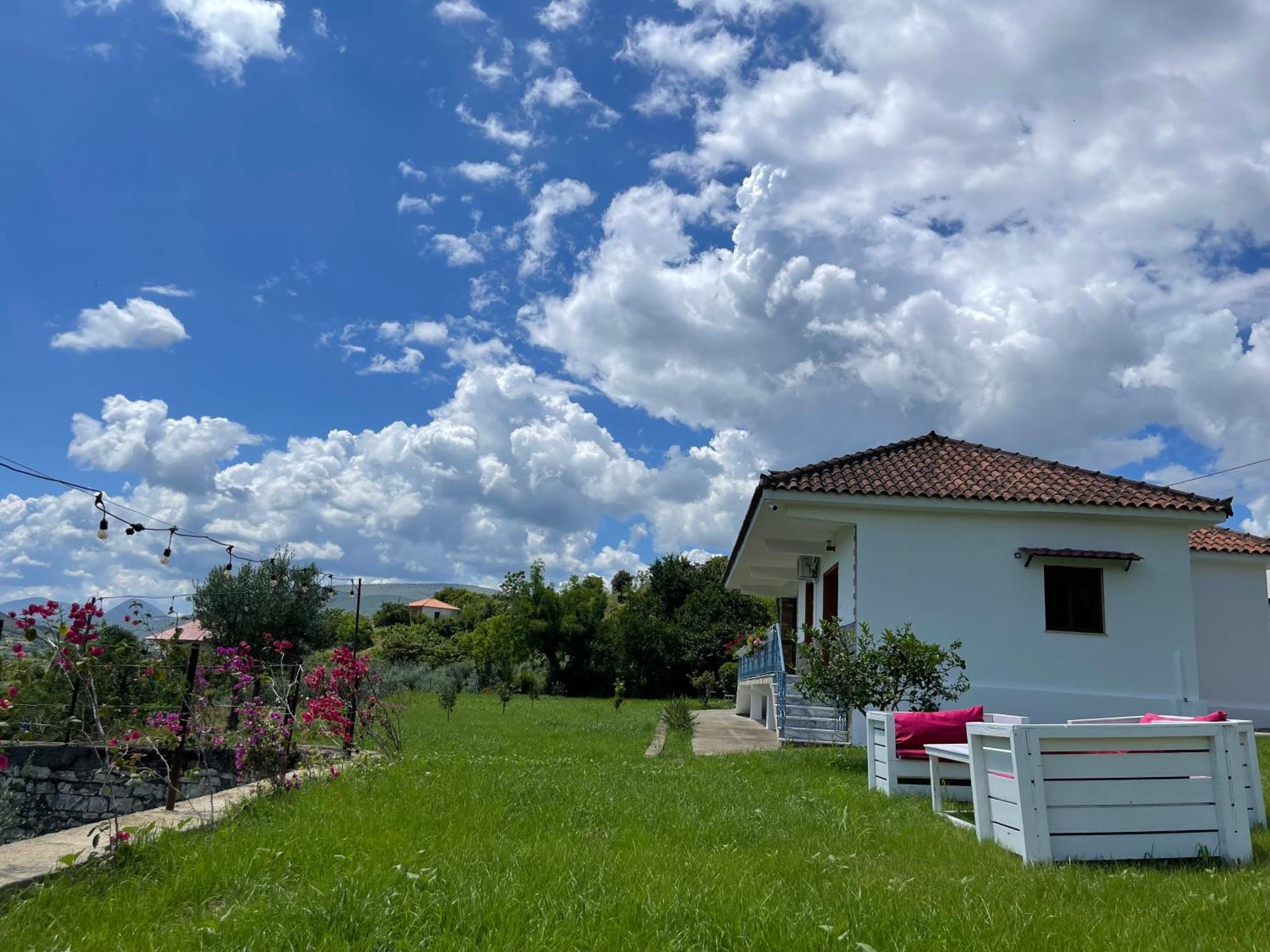 Vila Ardea เบราท ภายนอก รูปภาพ