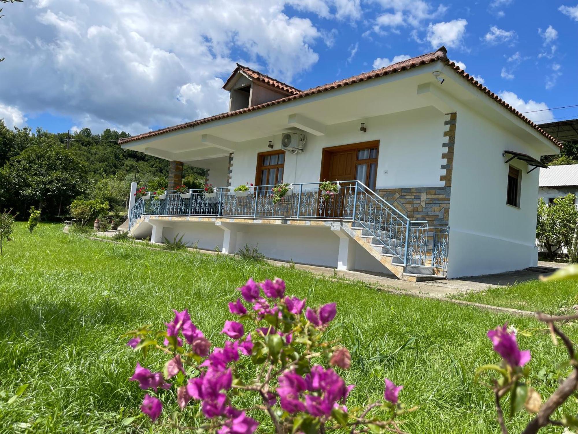 Vila Ardea เบราท ภายนอก รูปภาพ